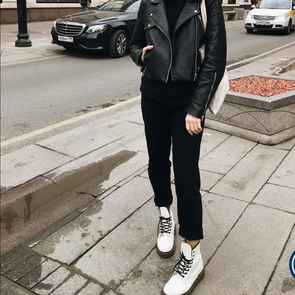 Dr. Martens AirWair With Soles Bouncing - Picture 11 of 11